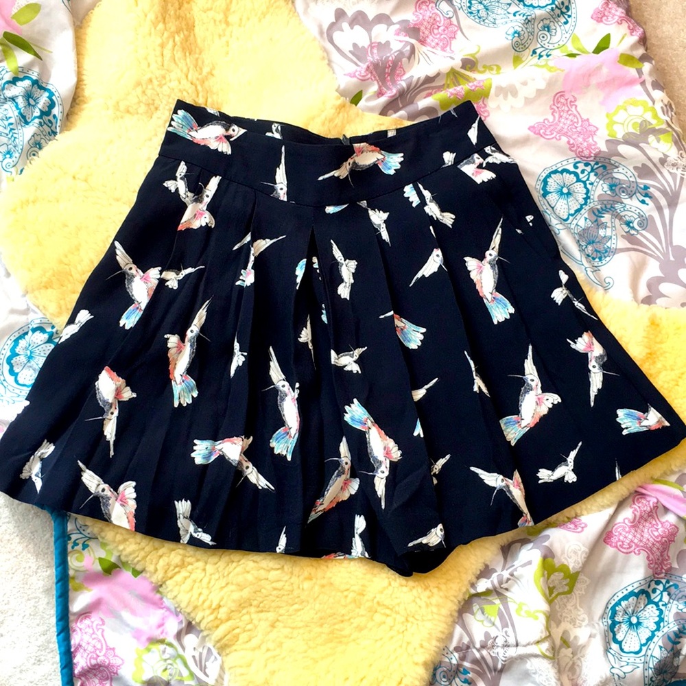 Chic high waisted shorts